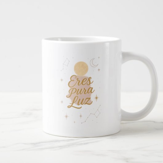 Eres Pura Luz ✨ | Celestial Gold & Lavender Design Grote Koffiekop (Rechts)