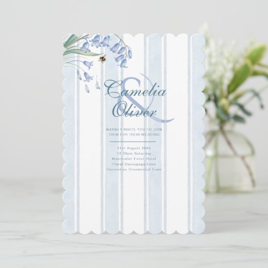 Erfgoed Bluebells Bijen Bloemrijke Strepen Bruilof Kaart (Staand voorkant)
