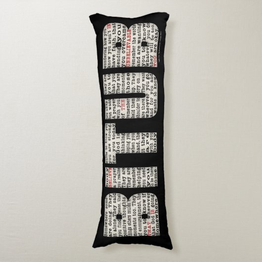 Ergens iemand (BITUB) Lichaamskussen (Voorkant Verticaal)