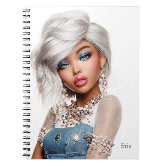 Eris Monei Editorial Portret – gepersonaliseerd Notitieboek (Voorkant)