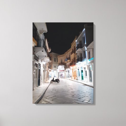 Ermopouli, Syros, winkelstraat 's nachts Canvas Afdruk (Voorkant)