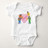 Ernie & Bert Big Valentijns Heart Romper (Voorkant)