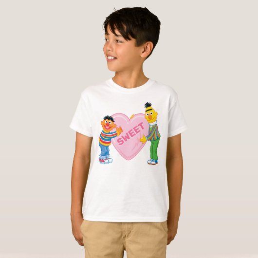 Ernie & Bert Big Valentijns Heart T-shirt (Voorkant volledig)