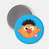 Ernie gezicht dat een kus geeft magneet (Voorkant / Achterkant)