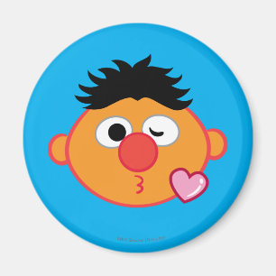 Ernie gezicht dat een kus geeft magneet
