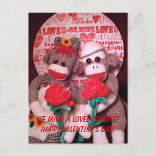Ernie the Sock Monkey Valentine Couple Postcard Feestdagenkaart