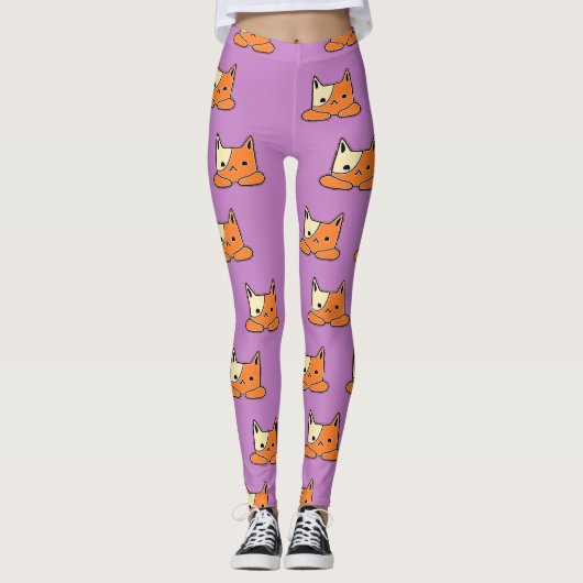 Ernstige katten op paars leggings (Voorkant)