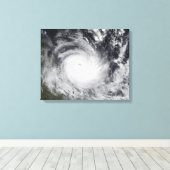 Ernstige Tropische Cyclone Hamish Canvas Afdruk (Insitu (Houten vloer))