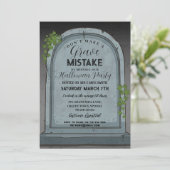 Ernstige vergissing Graveyard Gothic Halloween Kaart (Staand voorkant)