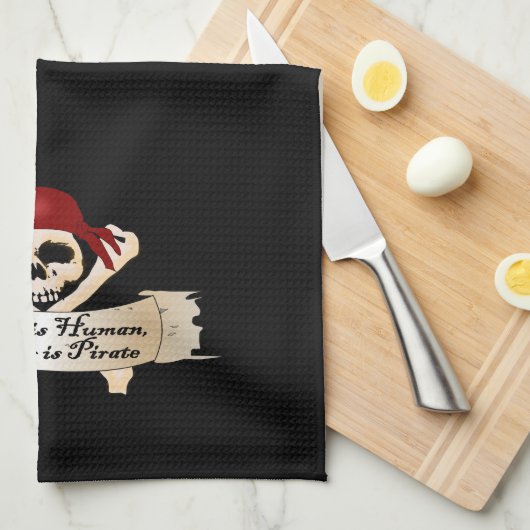 Err is mens, Arr is Pirate Theedoek (Quarter Fold)