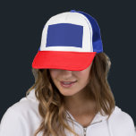 Ervaar de sensatie van vliegen in de blauwe lucht trucker pet<br><div class="desc">Ga op grote hoogte met een vliegtuig dat tegen een verbluffende blauwe achtergrond stijgt. Geniet van de schilderachtig vleugelspanwijdte uitzichten van wolken en horizons op dit spannende luchtvaartavontuur!"</div>