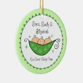 Erwt in mijn peulen triplets op maat keramisch ornament (Rechts)