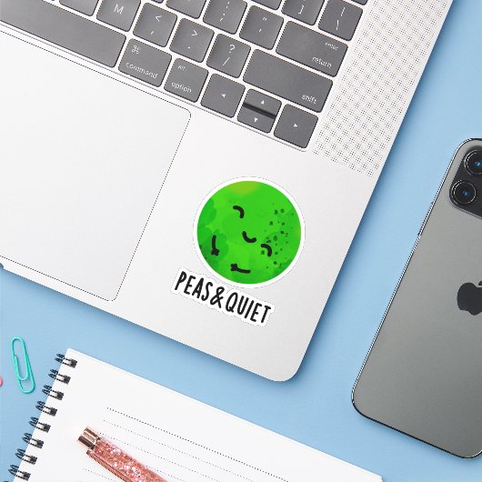 Erwten en stilte Funny Veggie Pea Pun Sticker (Laptop met iPhone)