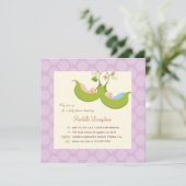 Erwten in een Baby shower met twee peuters Kaart (Staand voorkant)