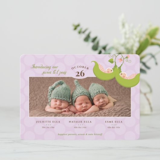 Erwten in een peul Alle Triplets Geboortedatum Kaart (Staand voorkant)