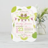 Erwten in een uitnodiging voor een Baby shower met (Staand voorkant)