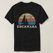 Escanaba MI  Zeilboot 70s Throwback Zonsondergang T-shirt (Design voorkant)