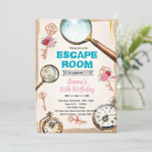 Escape room girl party invitation kaart (Staand voorkant)