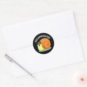 Escargoate Grappige Slak Escargot Pun Dark BG Ronde Sticker (Envelop)