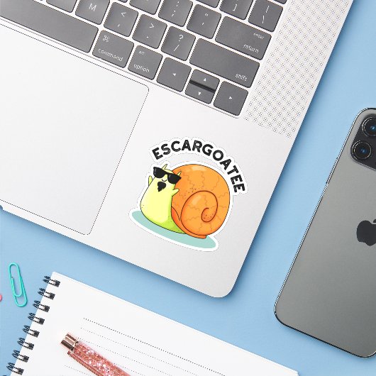 Escargoate Grappige Slak Escargot Pun Sticker (Laptop met iPhone)
