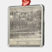 Esden, Clary-residenties Metalen Ornament (Links)