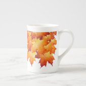 Esdoorn Paar op een Bone China Mok (Rechts)