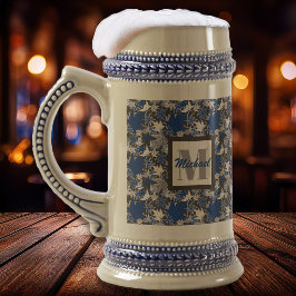 Esdoornbladeren Blauw op een Houtskool Achtergrond Bierpul