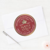 Esdoornsiroop hout gestookt rode banner gouden bla ronde sticker (Envelop)