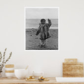 Eskimo Child on Alaska Beach 1906 Poster (Keuken)