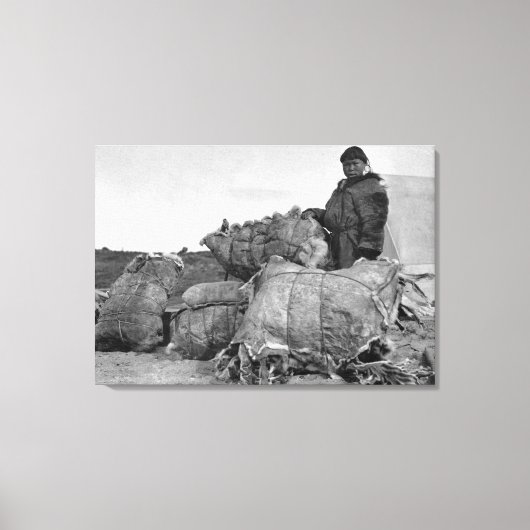 Eskimo Fur Dealer in Nome, Alaska-foto Canvas Afdruk (Voorkant)