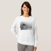 Eskimo in Boat gemaakt met Skins genaamd Omiak T-shirt (Voorkant volledig)