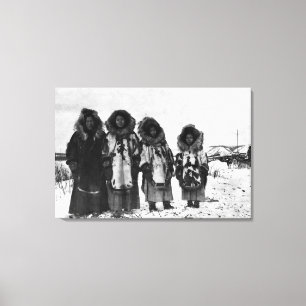 Eskimo-vrouwen op Alaska-foto Canvas Afdruk