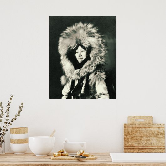 Eskimo Woman Posing 1915 Poster (Keuken)