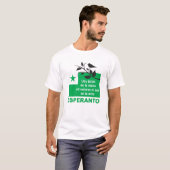 Esperanto / "Unu birdo en la mano pli valoras ..." T-shirt (Voorkant volledig)
