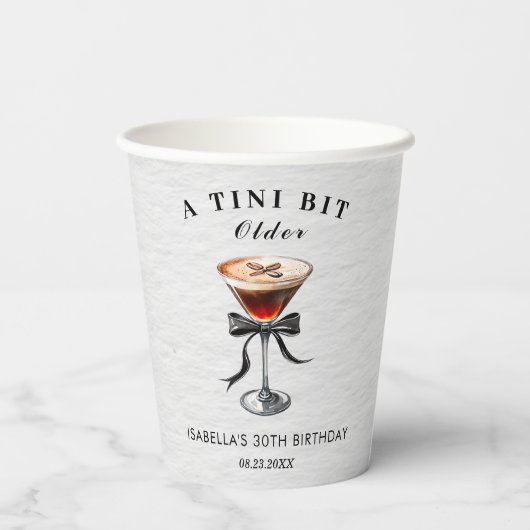 Espresso Martini Tini Bit Older Birthday Party Papieren Bekers (Achterkant)