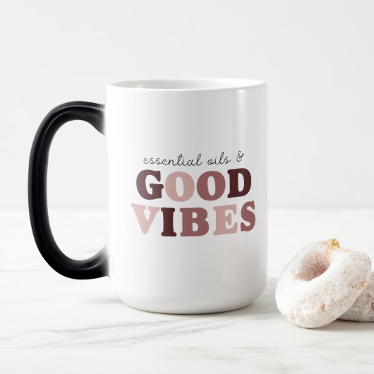 Essential Oils & Good Vibes Coffee Mok (Met donut)