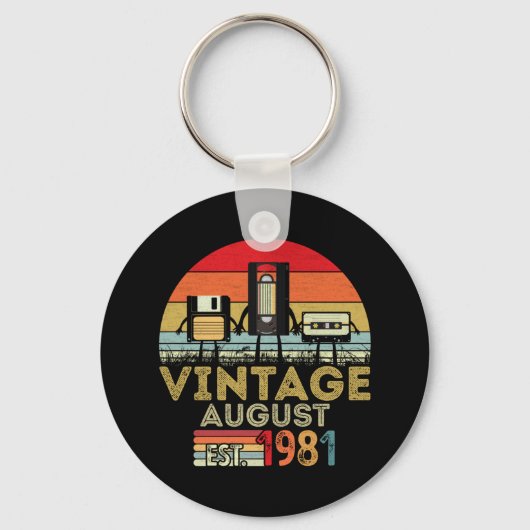 EST 1981  40ste verjaardag van de  maand augustus Sleutelhanger (Voorkant)