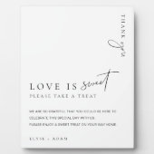 Estelle Modern Minimal Love is Sweet Favors Sign Fotoplaat (Voorkant)