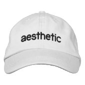 Esthetisch geborduurd pet (Voorkant)