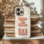 Esthetisch schaakbord Trendy Monogram iPhone 16 Pro Max Hoesje<br><div class="desc">Introductie van het iPhone 16 Pro Max-Hoesje met een stijlvol, esthetisch schaakbordpatroon dat het uiterlijk van uw telefoon verhoogt. Dit premium hoesje is gepersonaliseerd met twee trendy initialen, ideaal om uw voor- en achternaam te laten zien in een modern, strak design. Het dambordpatroon voegt een vleugje durf toe, waardoor uw...</div>