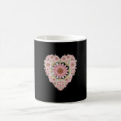 Esthetische bloemenhart mok | Zwarte mok met roze  (Center)