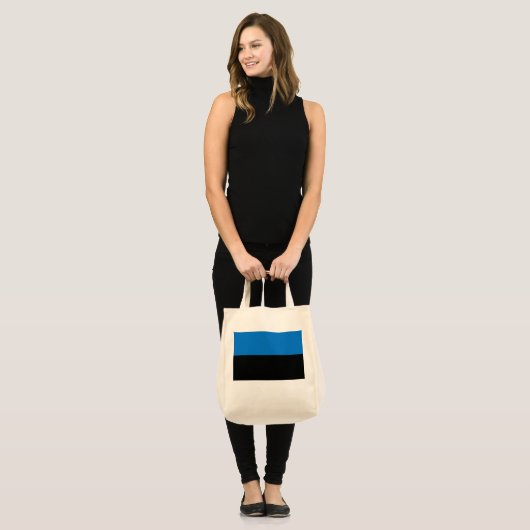 Estse vlag tote bag (Voorkant (model))