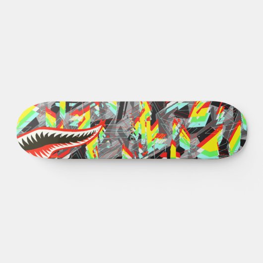Esvoir Trippy Camo Shark Skateboard (Horizontaal)