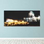 Esztergom Basiliek verlicht voor Kerstmis. Canvas Afdruk (Insitu (Houten vloer))