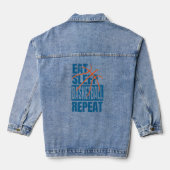 ETEN SLAPEN BASKETBAL HERHALEN DENIM JACKET (Achterkant)
