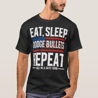 Eten Slapen Kogels Ontwijken Herhaal Militaire Pol T-shirt