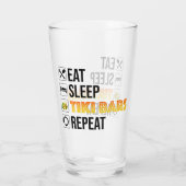 Eten. Slapen. Tiki Bars. Herhalen Glas (Achterkant)