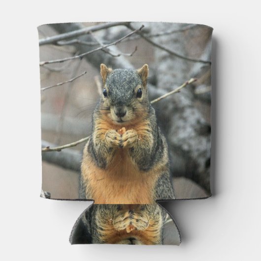 Eten van een Nut Blikjeskoeler (Achterkant)