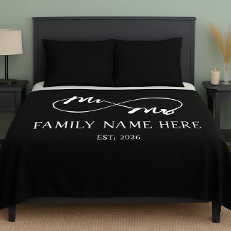 Eternal Us – Mr & Mrs  Sherpa Deken