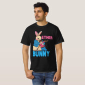 Ether Bunny Criminele Kidnap Boy Horror Dag T-shirt (Voorkant volledig)